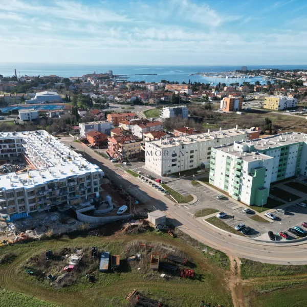 Dvosobni stan u centru Umaga